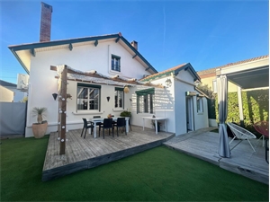 propriete à la vente -   82000  MONTAUBAN, surface 154 m2 vente propriete - UBI457576181